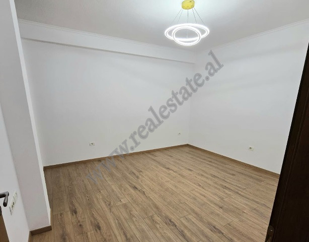 One bedroom apartment for sale in Selaudin Zorba street in Tirana.&nbsp;
The apartment it is positi